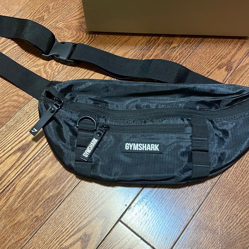 GYM SHARK BAG